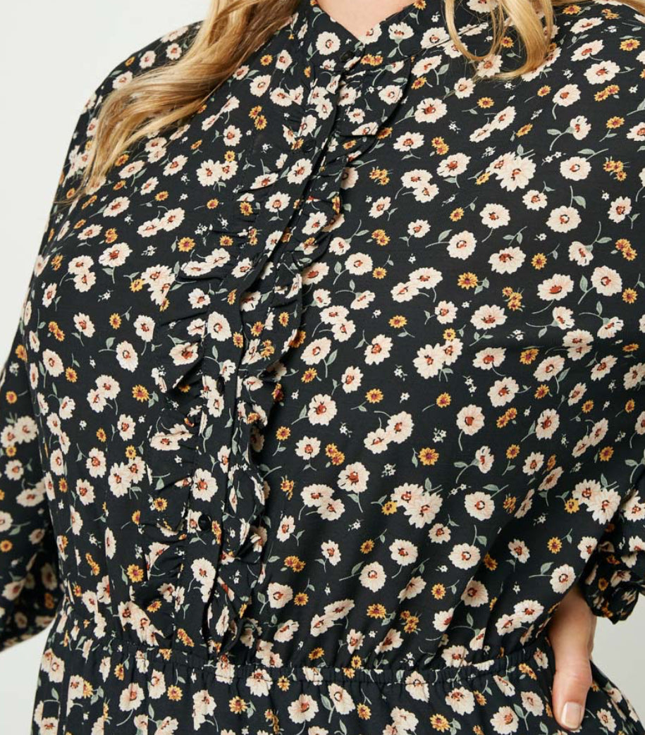 Black Daisy Floral Maxi Dress